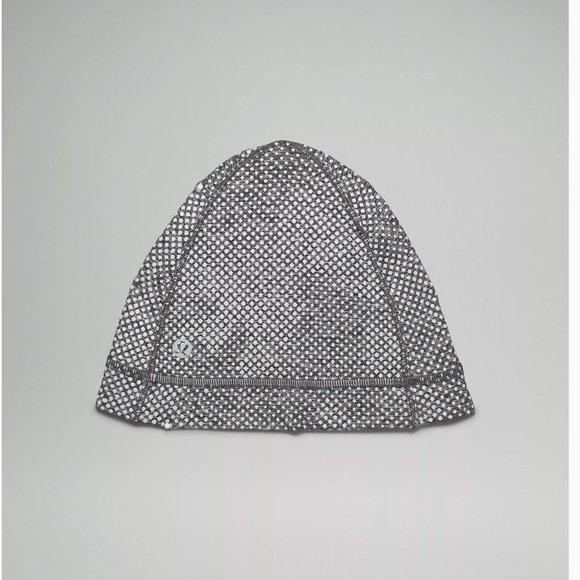 lululemon Reflective Out Run Beanie Rulu™ Fabric for Running NWT - Picture 3 of 11